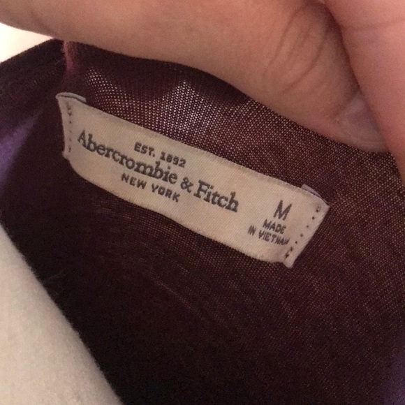Abercrombie maroon long sleeve crop top - Picture 3 of 3